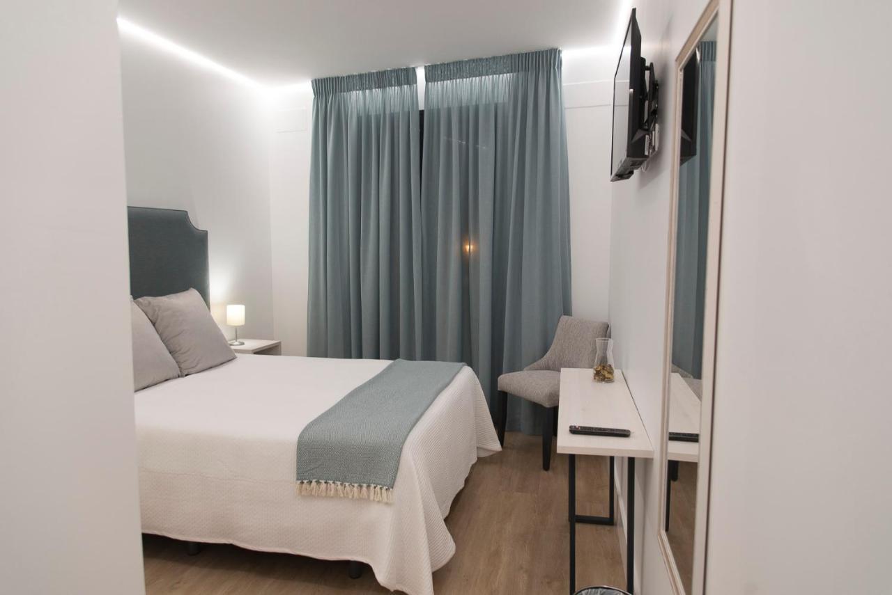 Gm Hotel Marchena  Luaran gambar