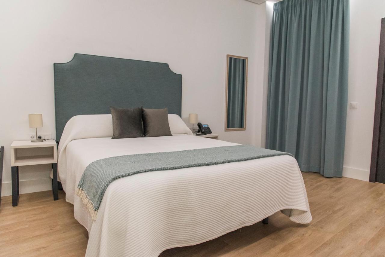 Gm Hotel Marchena  Luaran gambar