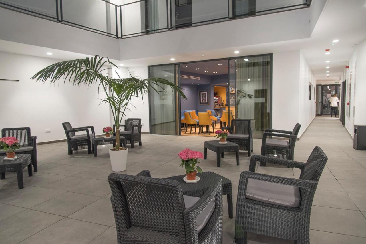 Gm Hotel Marchena  Luaran gambar